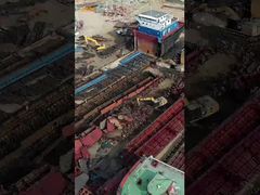 Um olhar mais atento: Tesoura móvel para sucata de metal Tesoura hidráulica para escavadeira de demolição de alto alcance